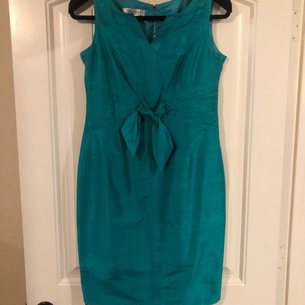 Kay Unger 100% silk Dupioni Ruched Waist dress